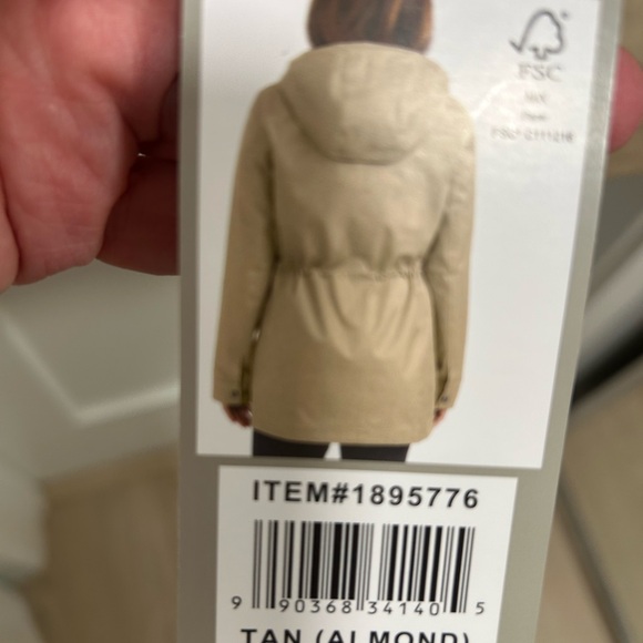 Hunter Tan Hooded Jacket - Picture 3 of 5